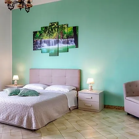 Hills B&B